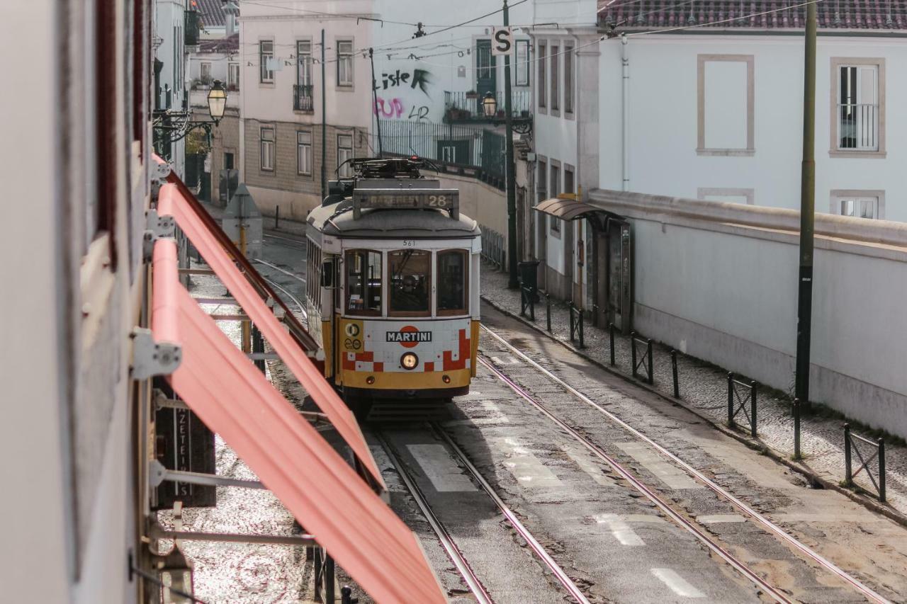 Joivy Elegant 2Br Apt Nearby Tram 28E Stop - Portas Sol Lisbon Exterior photo
